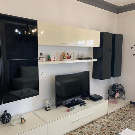 La Casa Di Vale Apartment Марина ди Маса Екстериор снимка